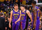 米兰体育官方网站-开拓者大胜灰熊取得两连胜