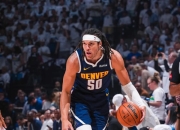 米兰体育网页版-纽约队主场卫冕主帅战术严密布置