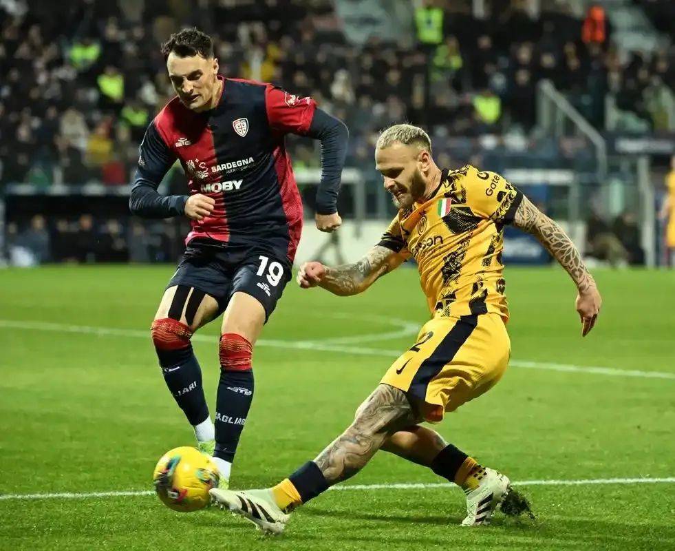 意甲比赛激烈角逐,谁能脱颖而出的简单介绍 意甲比赛激烈角逐,谁能脱颖而出的简单介绍