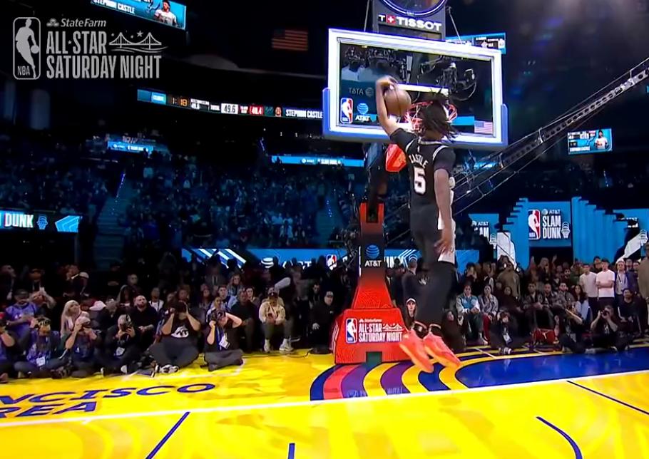 美国跳水偶像再次登顶,实现三连冠 美国跳水偶像再次登顶,实现三连冠