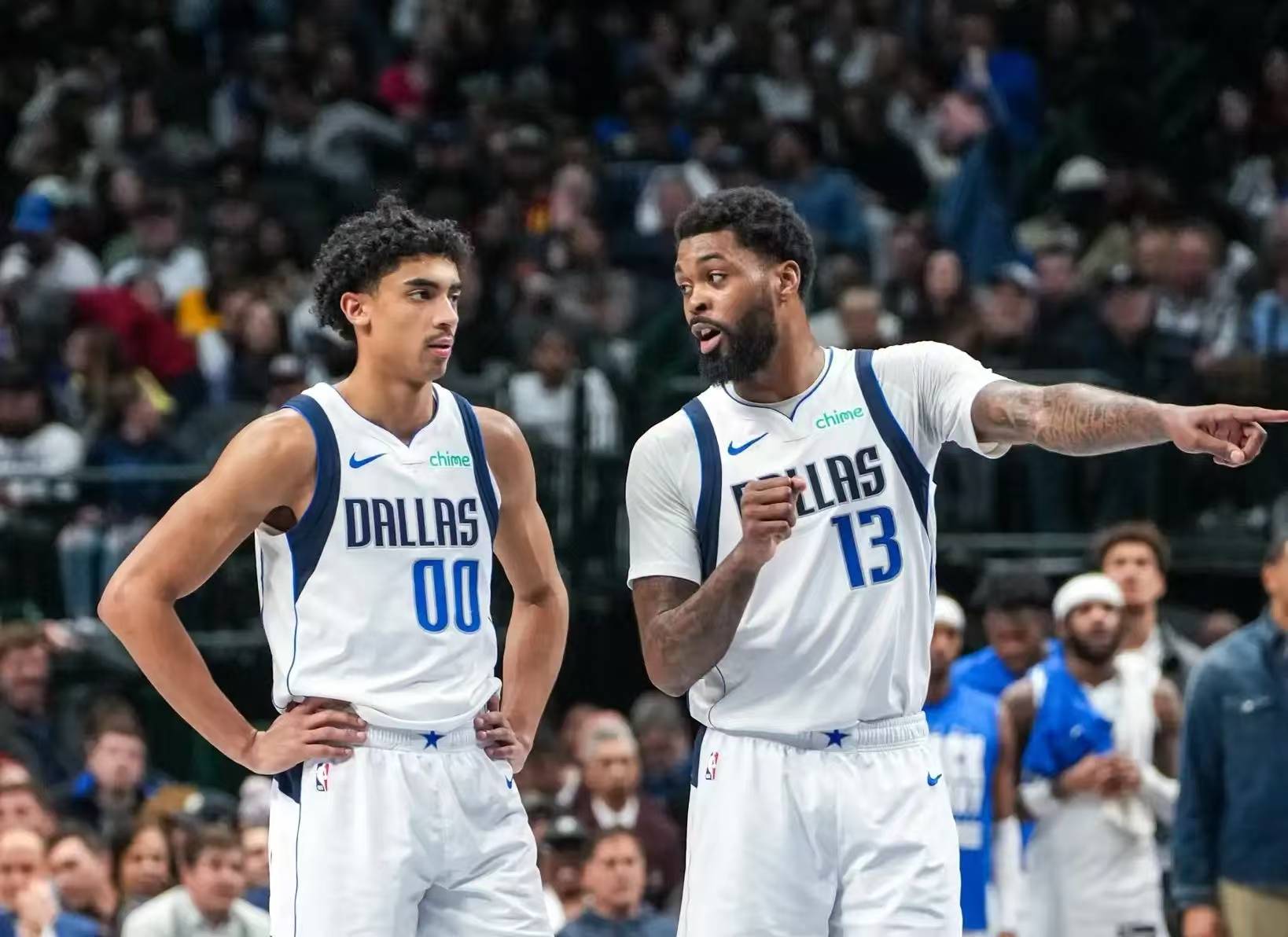 独行侠主场大胜马刺，取得两连胜