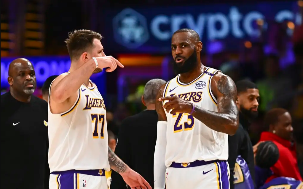 公牛客场击败骑士，全队积极表现