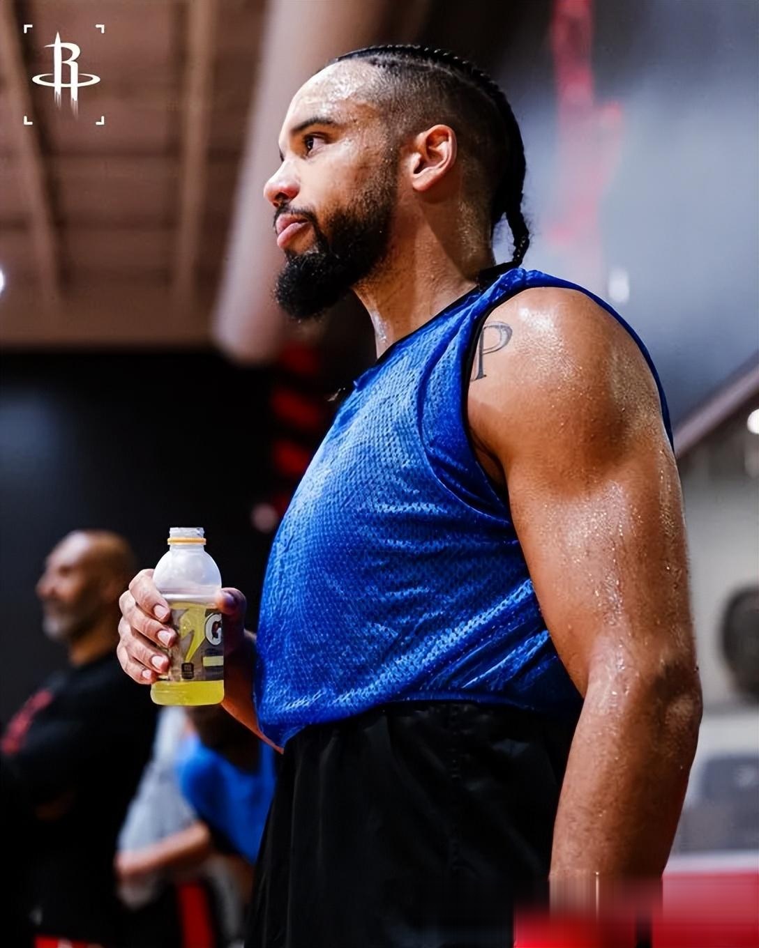 训练营火爆进行中,球员状态大好 训练营火爆进行中,球员状态大好