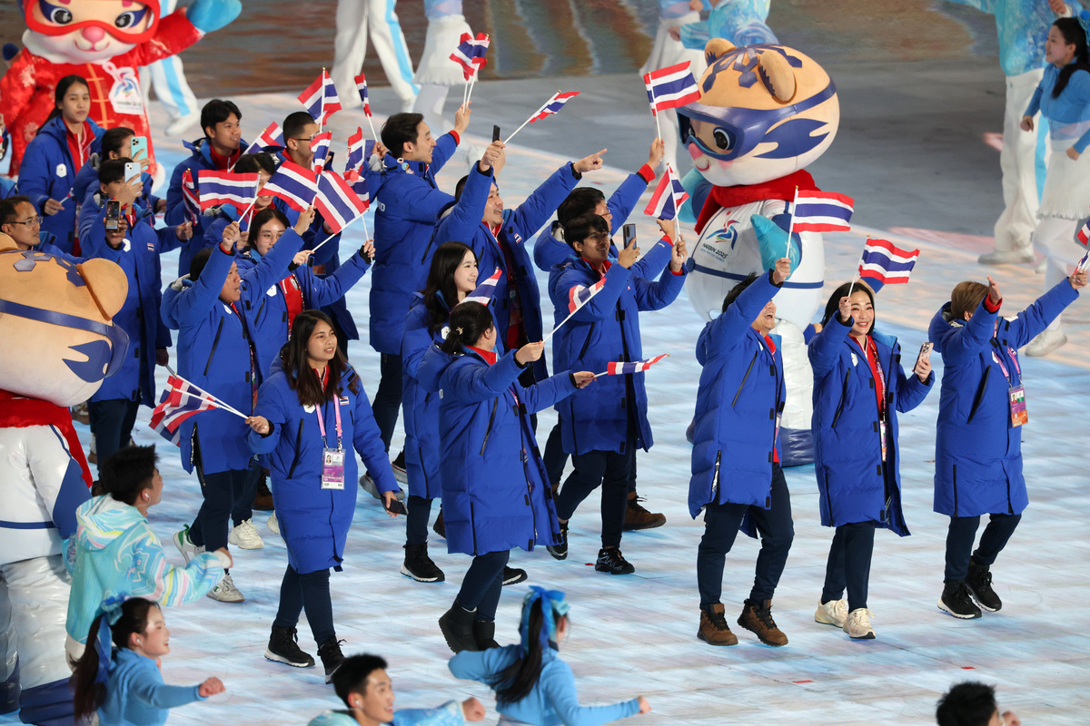 选手们以全新姿态出现,瞩目焦点 选手们以全新姿态出现,瞩目焦点