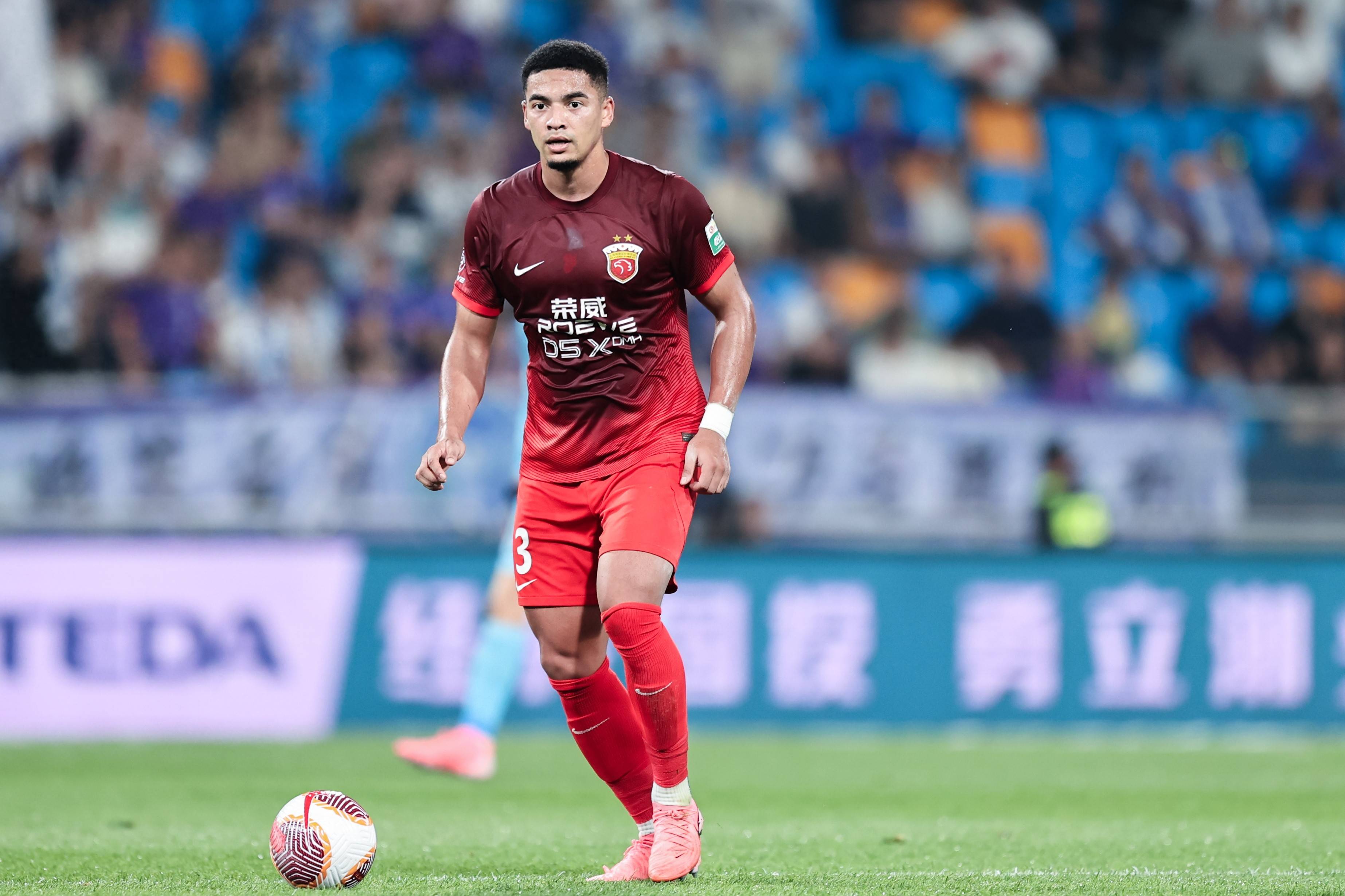 技术流球员斩奇才，亚冠领域风起云涌