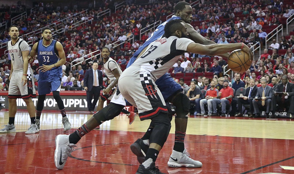 火箭击败森林狼，取得赛季第8连胜