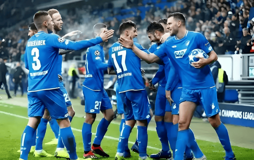 多特蒙德大胜霍芬海姆，领先优势更加稳固