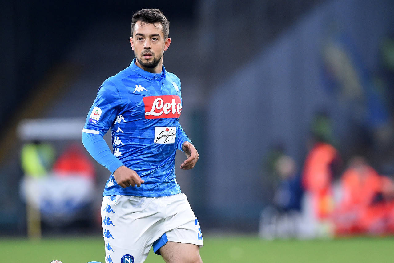 尼斯官方宣布签约埃弗顿中场格贝耶