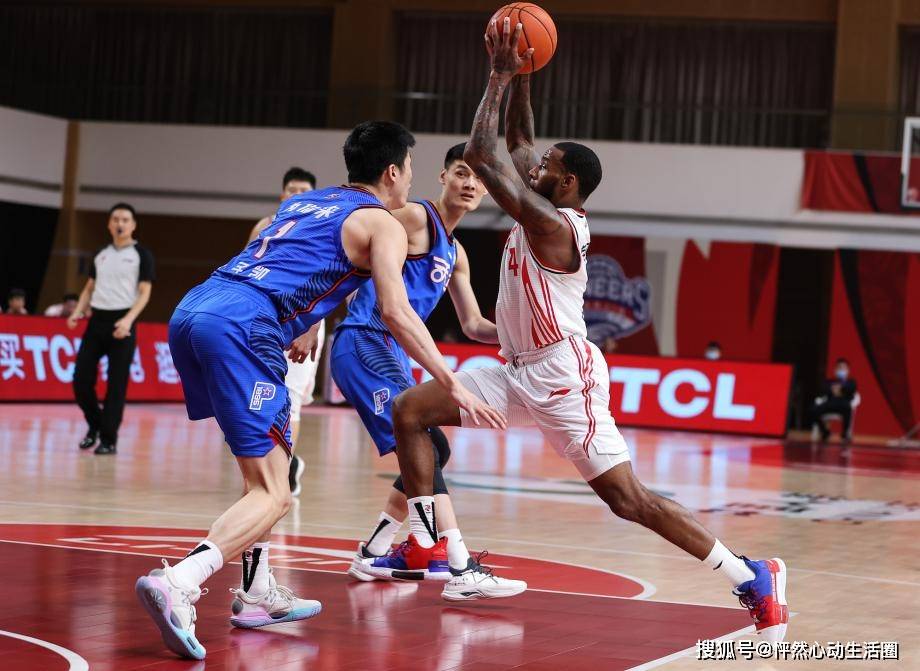 青岛击败天津,连胜被终结 青岛击败天津,连胜被终结